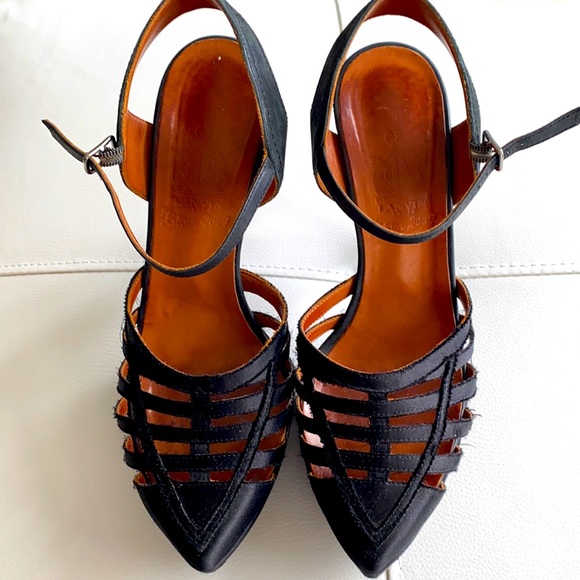 Lanvin Shoes - Lanvin fabulous platforms, silver heels, size 37